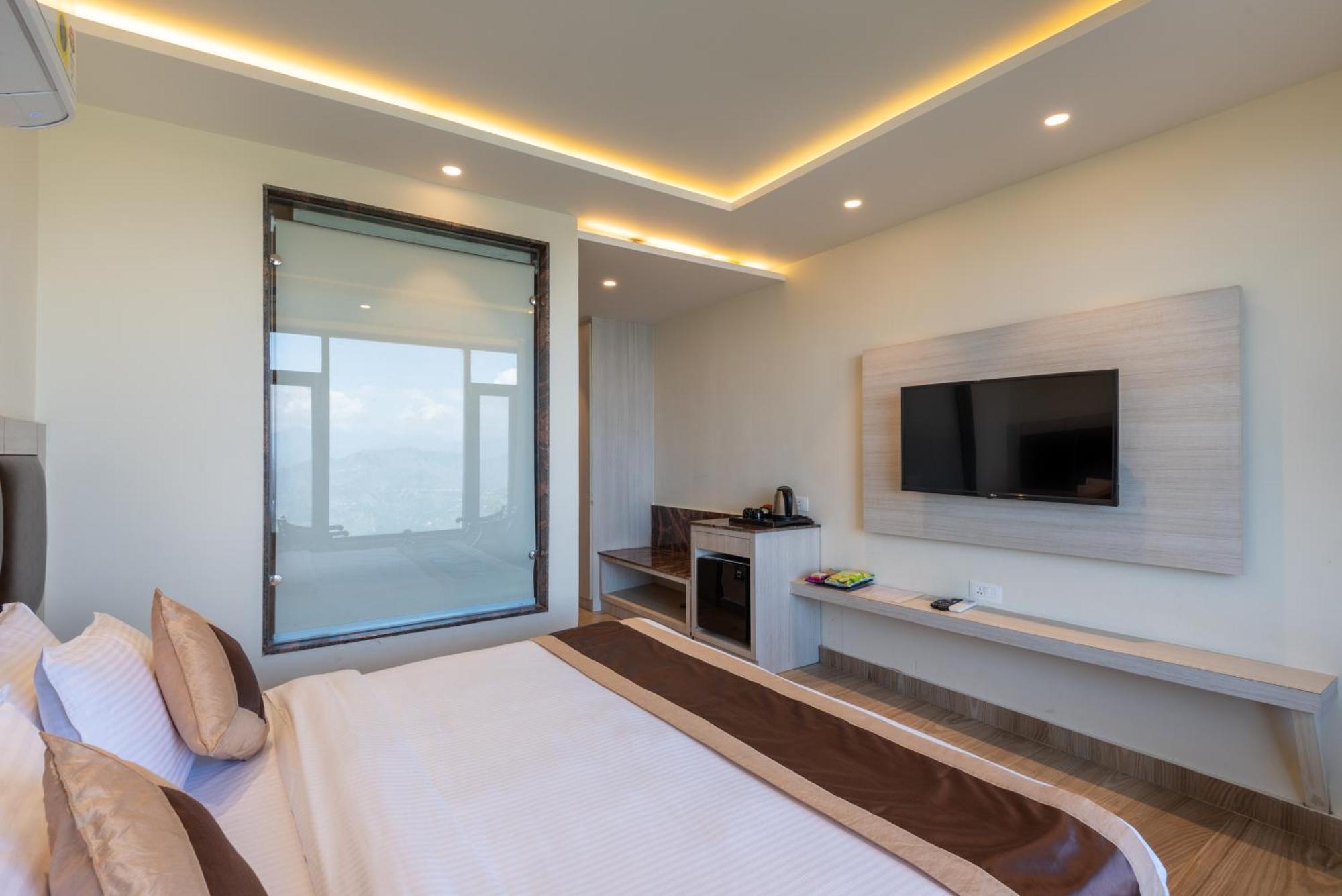 The Seasons Dalhousie - Best Valley View & Mountain View Hotel In Dalhousie Ngoại thất bức ảnh